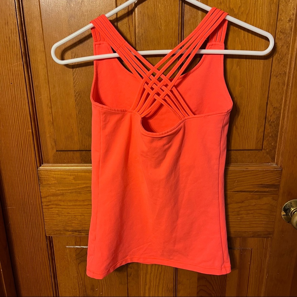 Calvin Klein Performance Tank - Picture 3 of 3